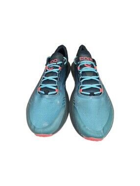 TOPO Athletic MT-5 Womens Trail Running Shoes Featuring A Roomy Toe Box  And A